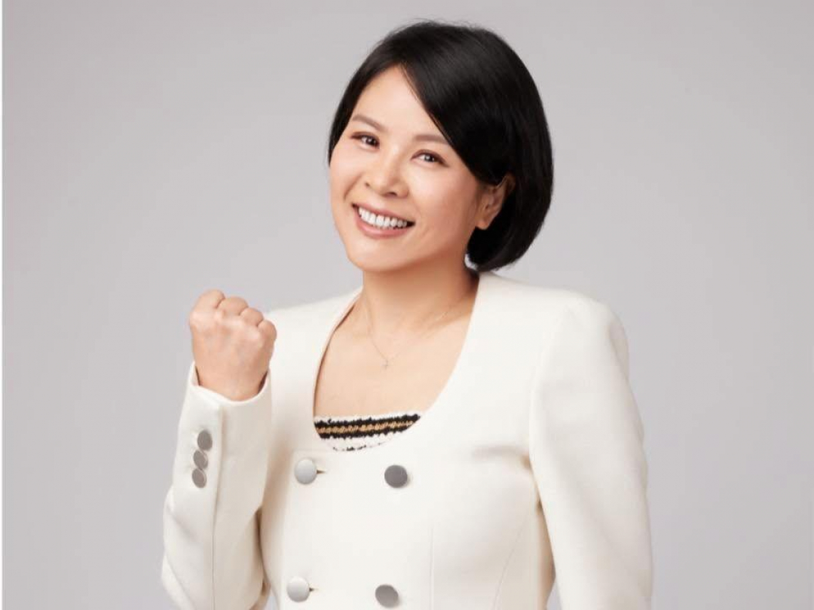 李貞秀化身「竹北媽媽」選市長！陳昭姿：中國籍能登記？莊瑞雄戲稱「自己人打自己人」，邱臣遠怎麼看？